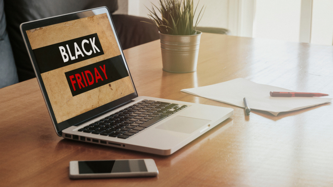 Smart Chatbots and Personalisation: How to Enhance Customer Experience This Black Friday